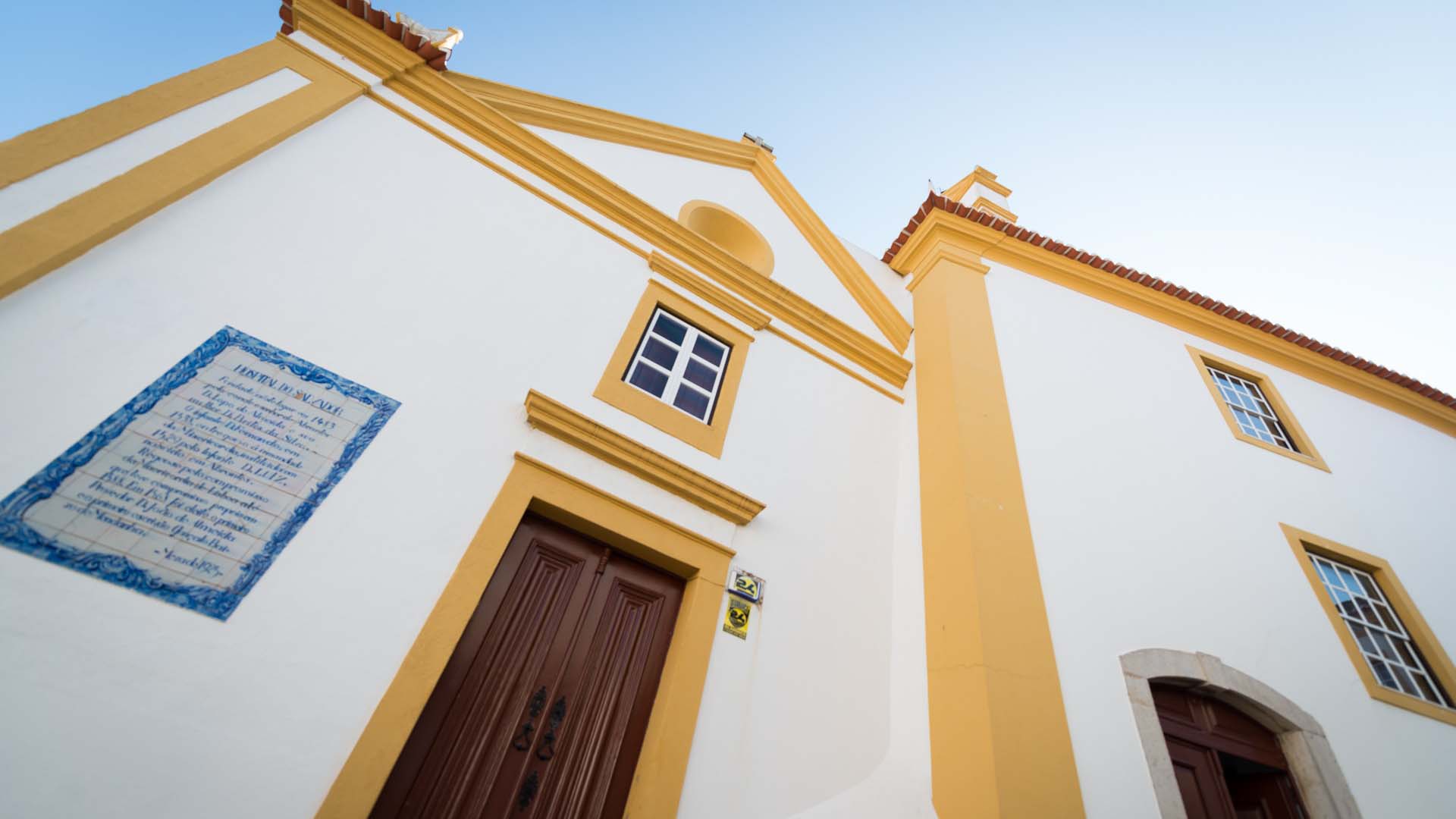 <? 
                    if (get_the_post_thumbnail_caption($post)) {
                      echo get_the_post_thumbnail_caption($post);
                    } else {
                      echo get_the_title();
                    }?>