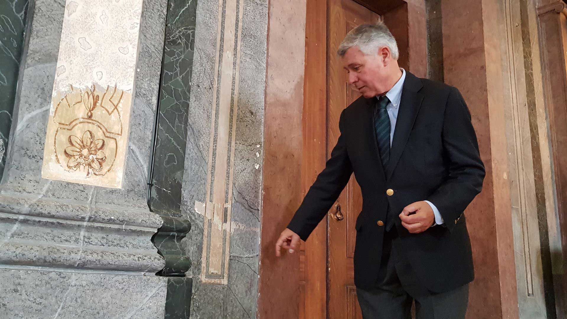 <? if (get_the_post_thumbnail_caption($post)) {
                                                                                            echo get_the_post_thumbnail_caption($post);
                                                                                          } else {
                                                                                            echo get_the_title();
                                                                                          }
                                                                                          ?>